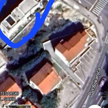 Queen בית הארחה